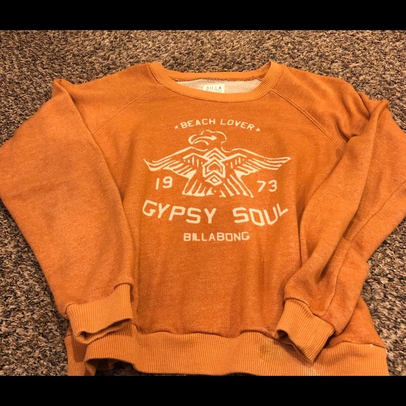 Billabong Tops - Women’s billabong sweatshirt